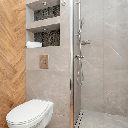 Silownia & Parking W Gdansku By Renters Appartement Gdańsk